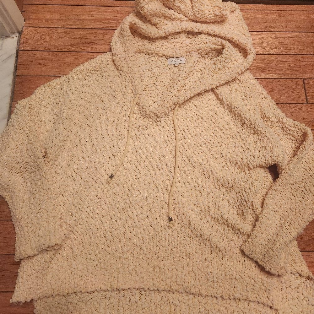 wrap your self up in this SWEATER